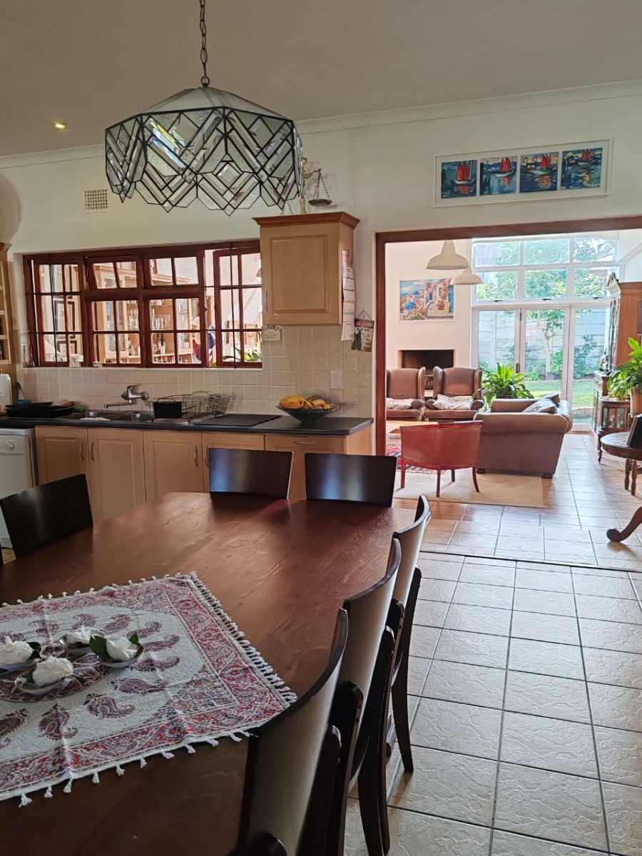 4 Bedroom Property for Sale in Klein Berlyn Western Cape
